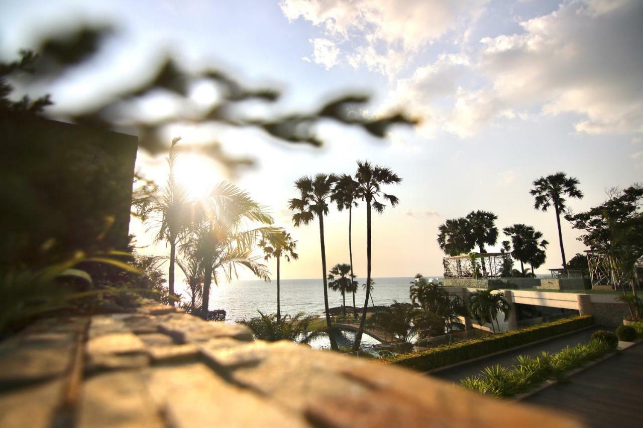 Luxurious Beachfront Pattaya Bagian luar foto