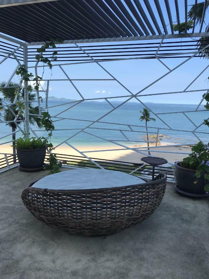 Luxurious Beachfront Pattaya Bagian luar foto