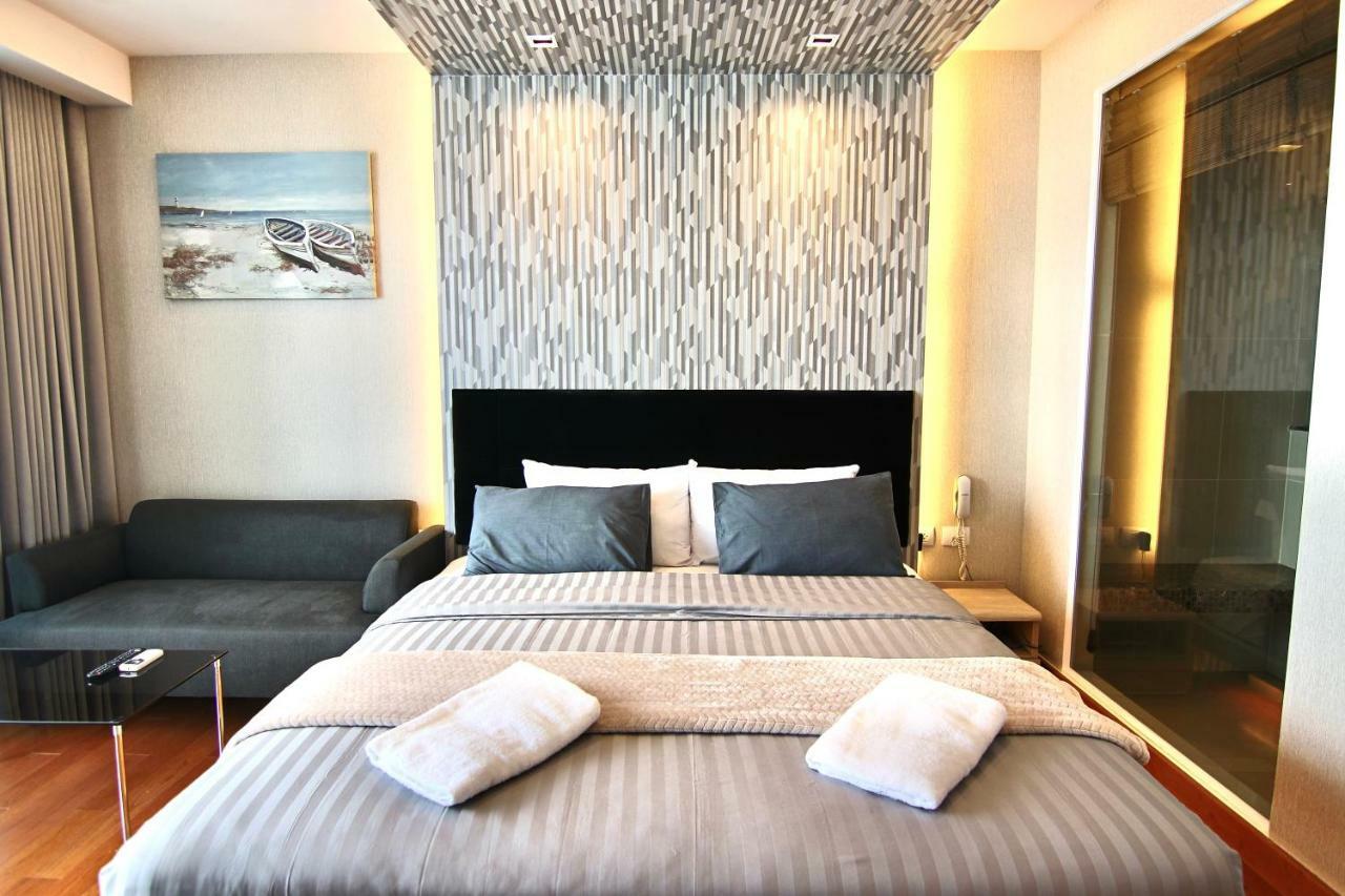 Luxurious Beachfront Pattaya Bagian luar foto